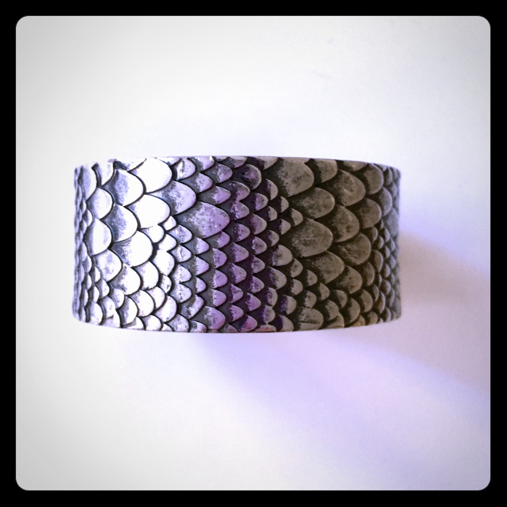 Marc Jacobs cuff - Picture 1 of 3